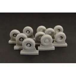 T-815-2 ARMAX baloon wheels, 1/87 - Hauler HLR87139