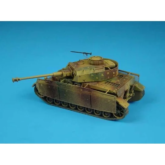 Pz IV ausf J, 1/87 - Hauler HLR87104