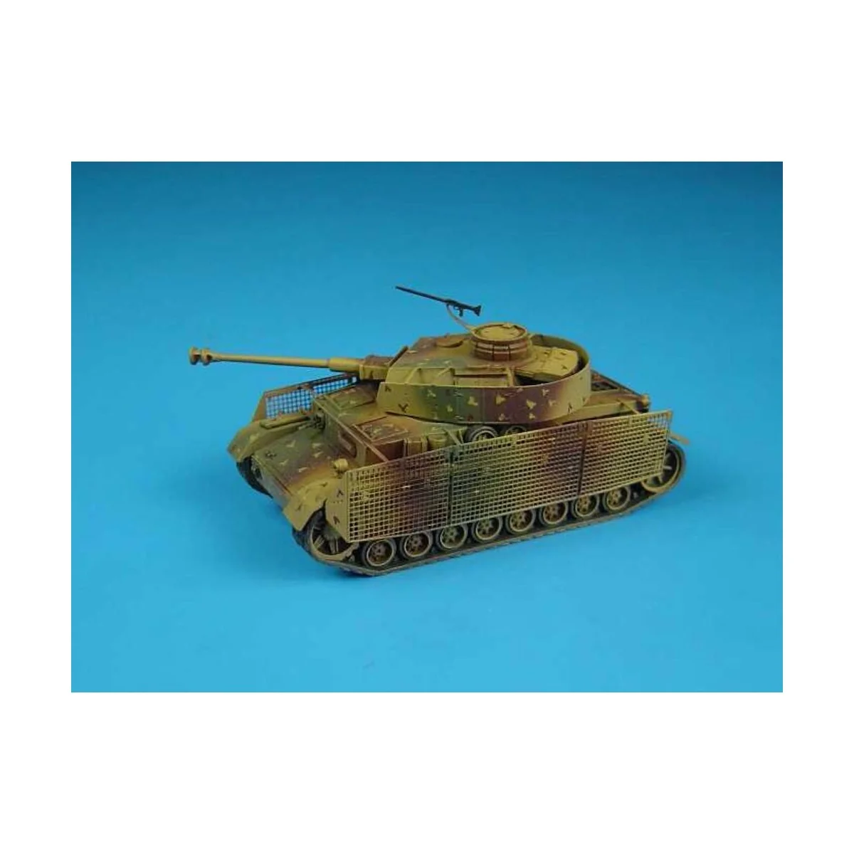 Pz IV ausf J, 1/87 - Hauler HLR87104