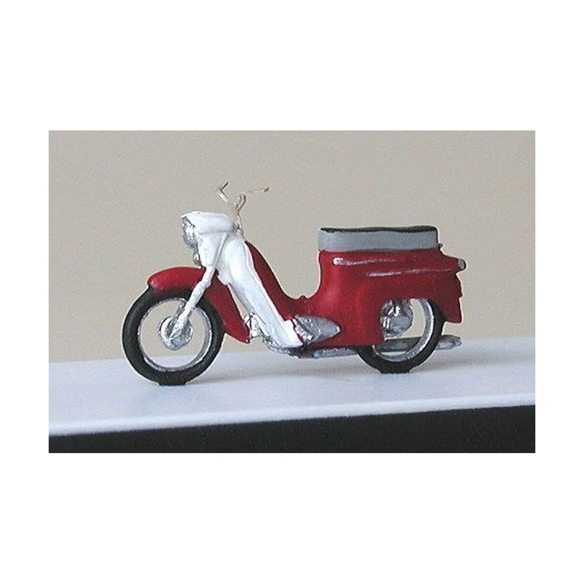 Jawa 50 typ 21 Pionyr r 1972, 1/87 - Hauler HLR87154
