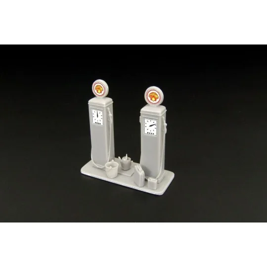 Petrol pump y 1925-50, 1/87 - Hauler HLR87162