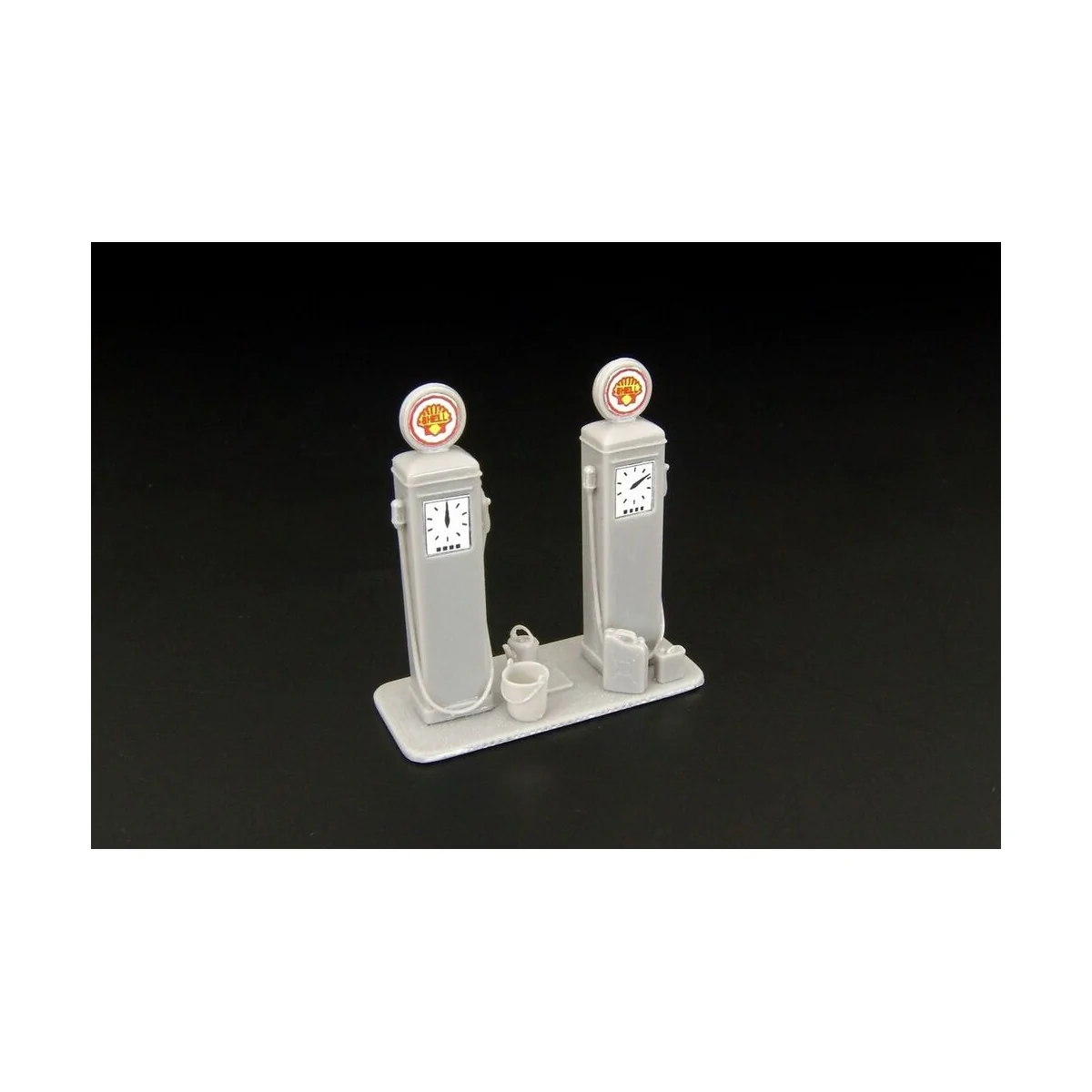 Petrol pump y 1925-50, 1/87 - Hauler HLR87162