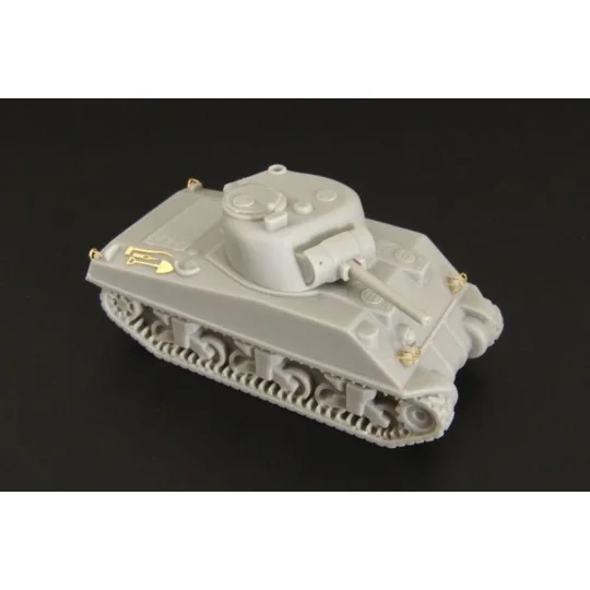 M4A2 Sherman, 1/120 - Hauler HTT120051