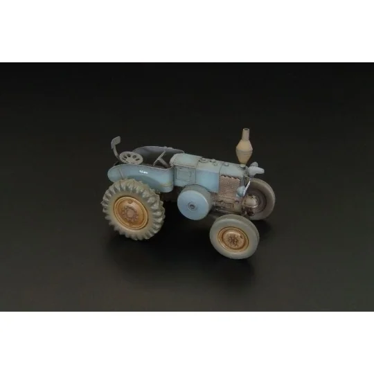 Lanz Bulldog 30HP, 1/72 - Hauler HLP72018