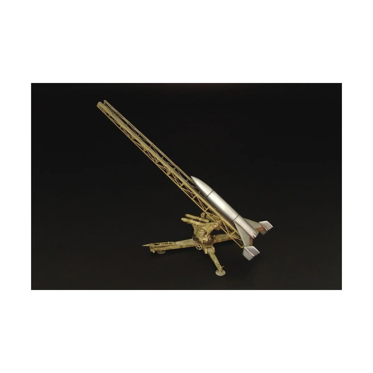 F-55 FEUERLILIE with launching ramp, 1/72 - Hauler HLP72025