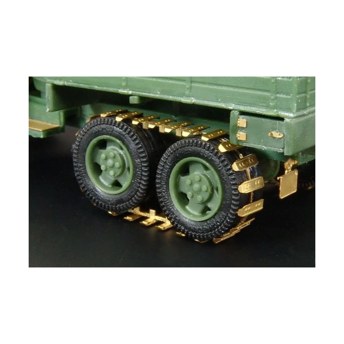 GAZ AAA Tracks (UM models), 1/72 - Hauler HLH72015