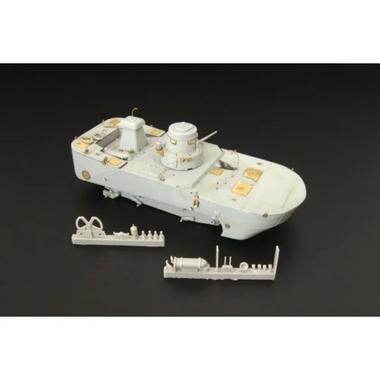Type 2 Ka-Mi w-Floating Pontoon (Dragon), 1/72 - Hauler HLH72019