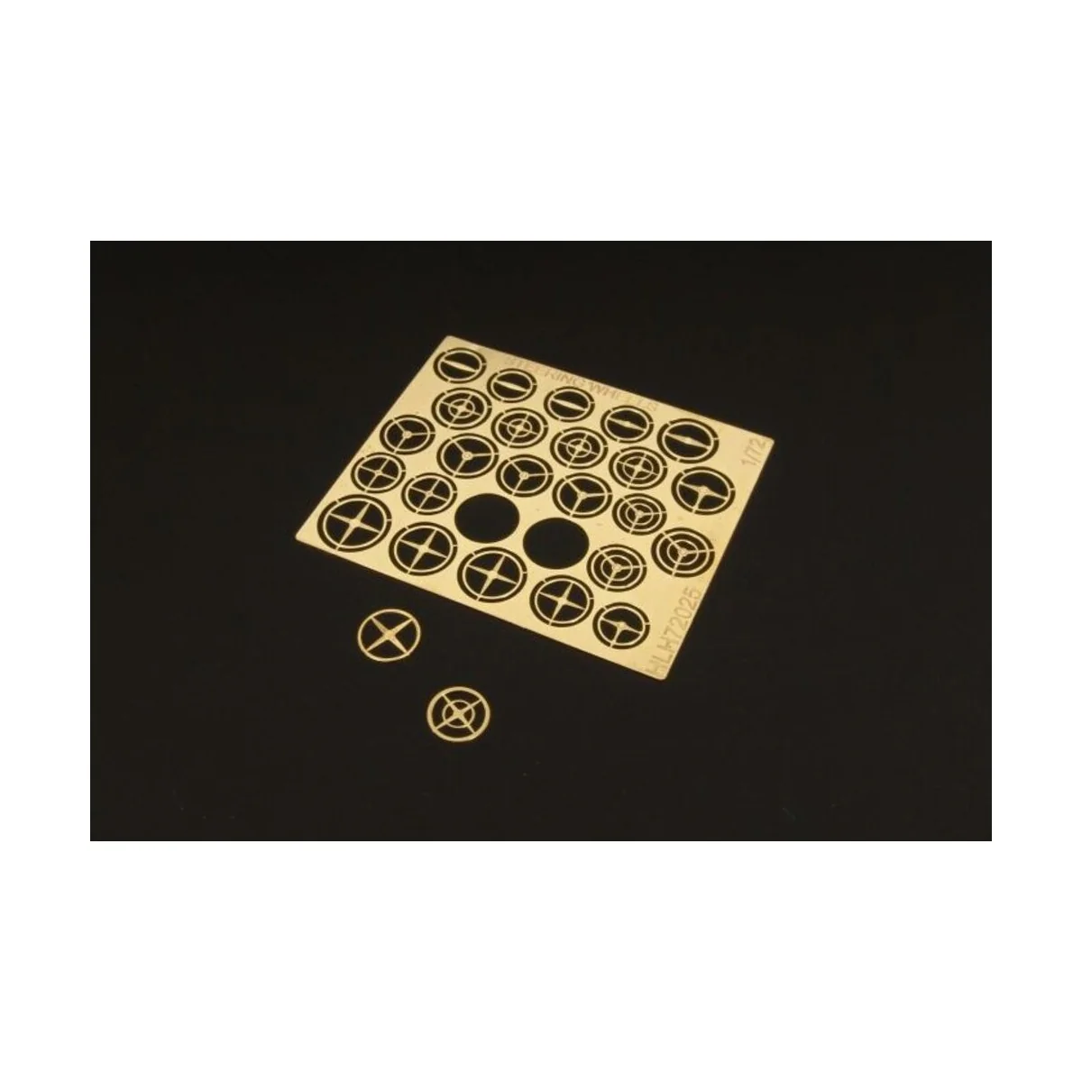 Steering wheels, 1/72 - Hauler HLH72025