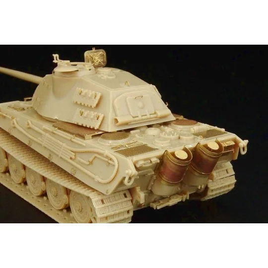 Tiger II Ausf B Königstiger“ (Revell kit), 1/72 - Hauler HLH72054