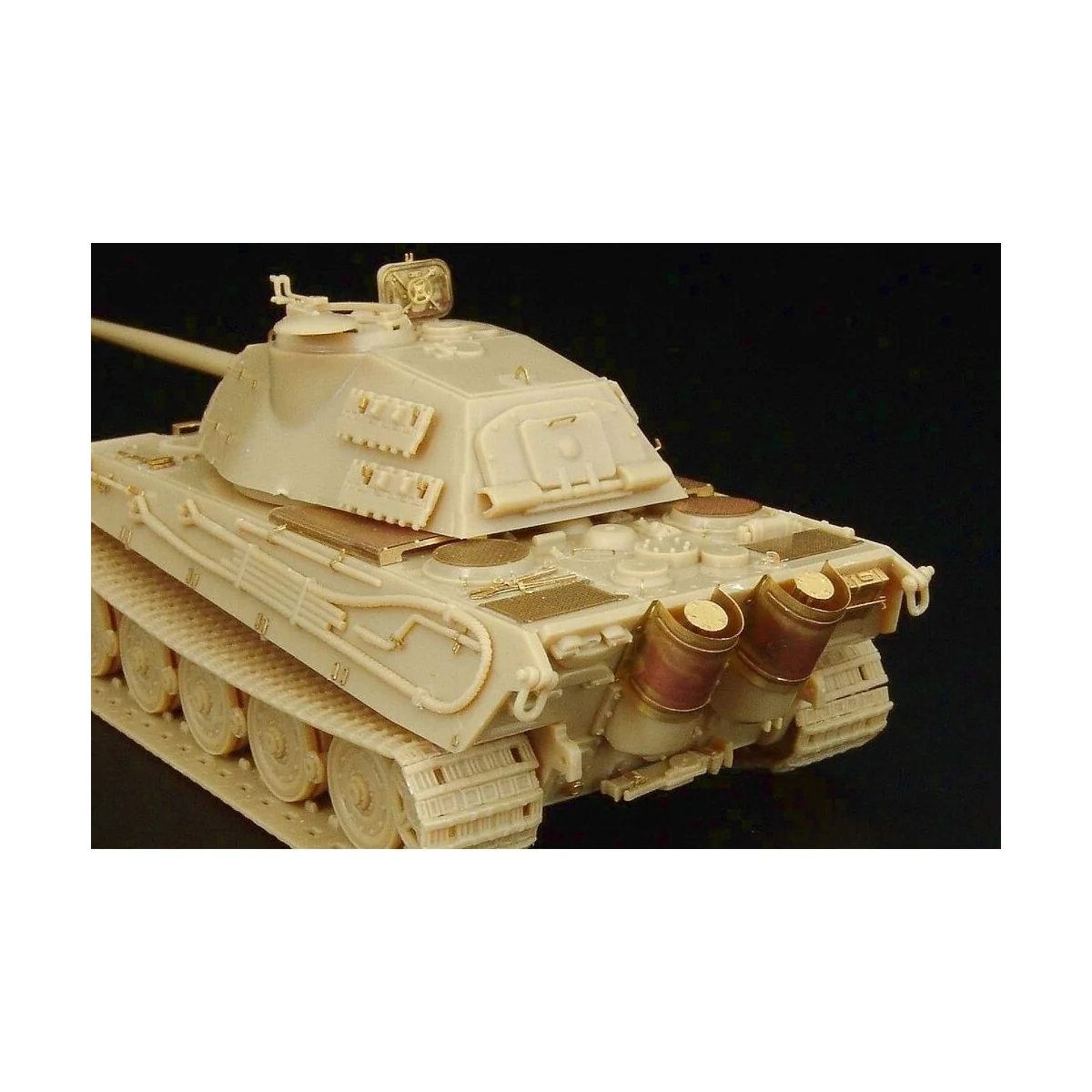 Tiger II Ausf B Königstiger“ (Revell kit), 1/72 - Hauler HLH72054