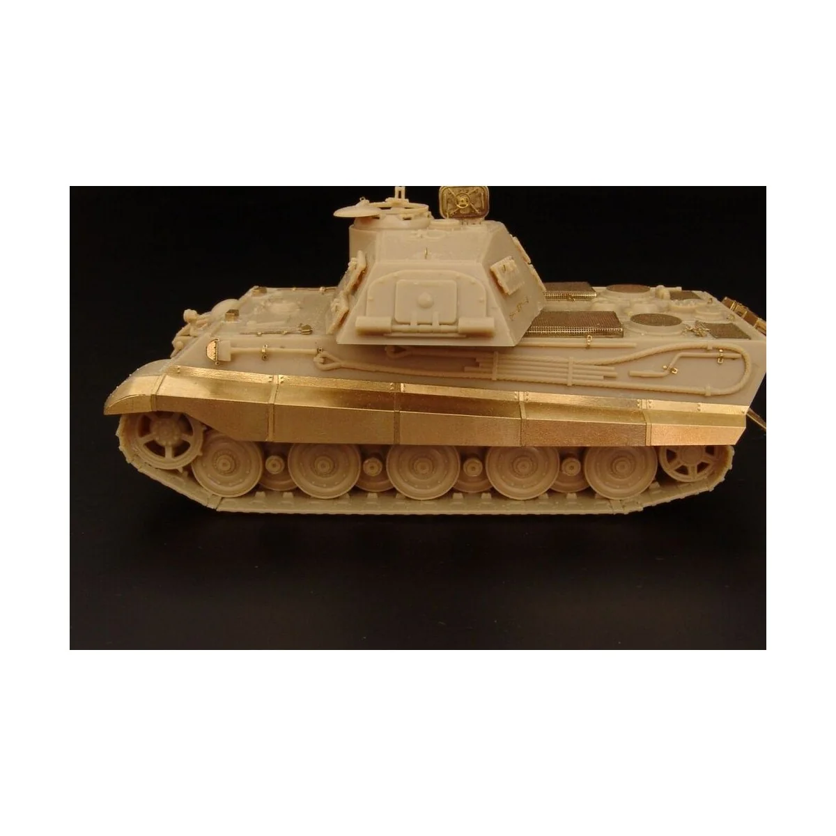 Tiger II Ausf B Königstiger“ fenders (Revel kit), 1/72 - Hauler HLH...