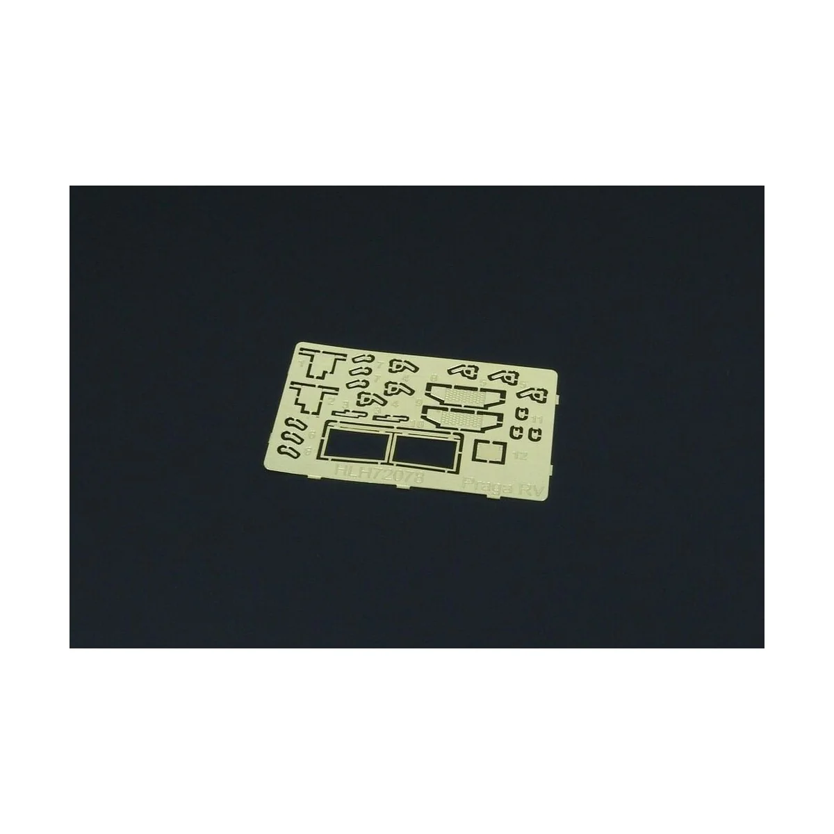 Praga RV (First to Fight kit), 1/72 - Hauler HLH72078