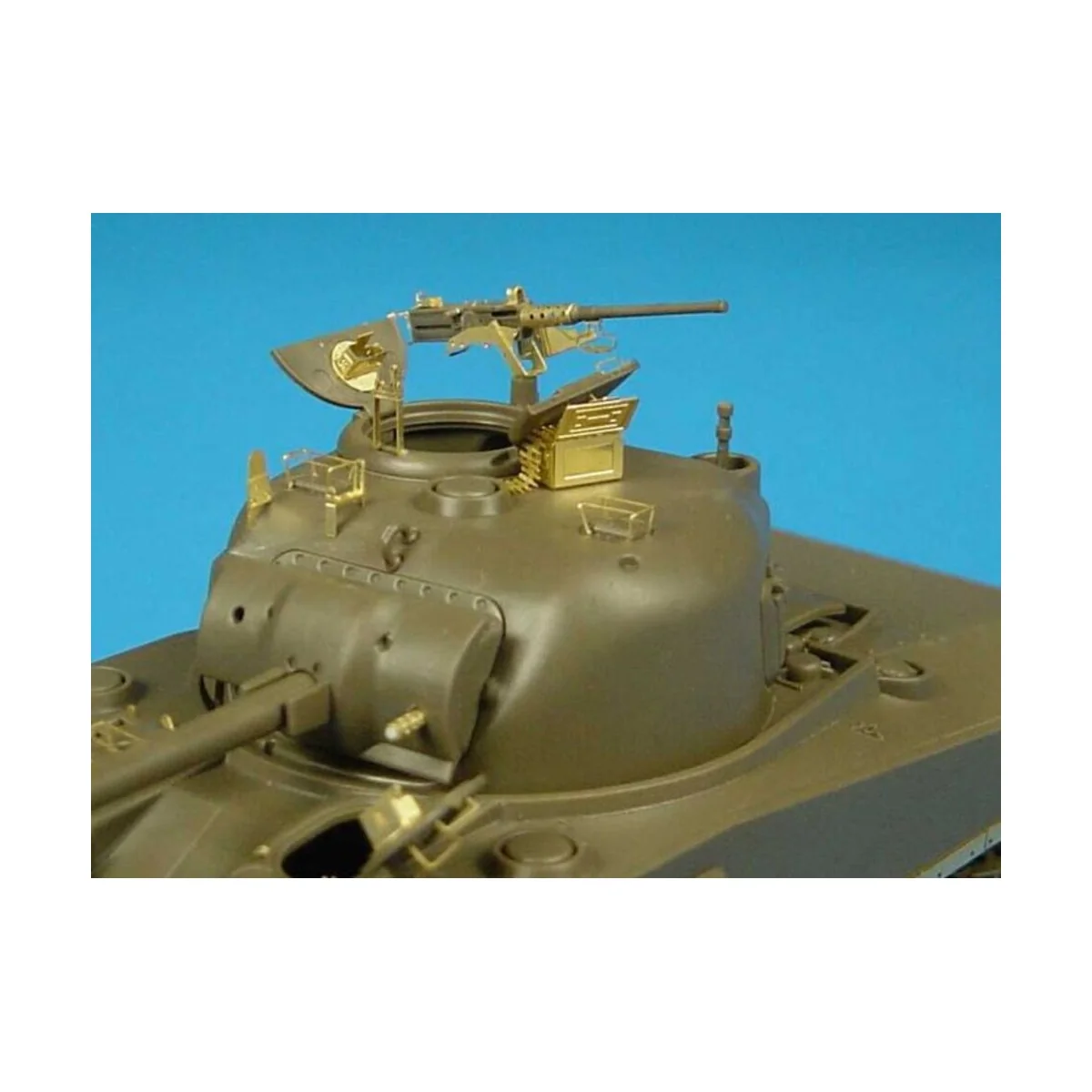 SHERMAN M4, 1/48 - Hauler HLX48001