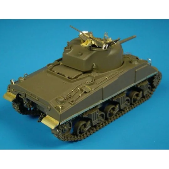SHERMAN M4, 1/48 - Hauler HLX48001