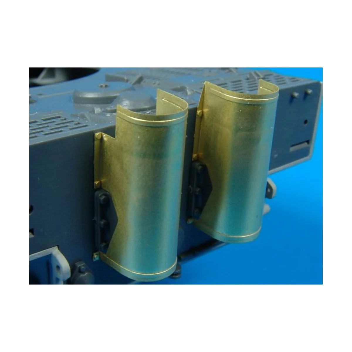 TIGER I Exhaust shroud, 1/48 - Hauler HLX48026