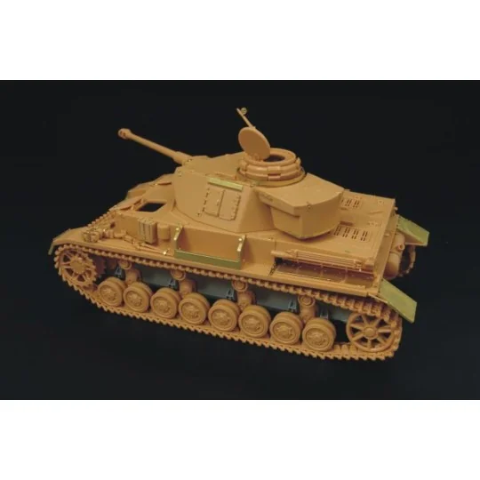Pz IV ausf J, 1/48 - Hauler HLX48057