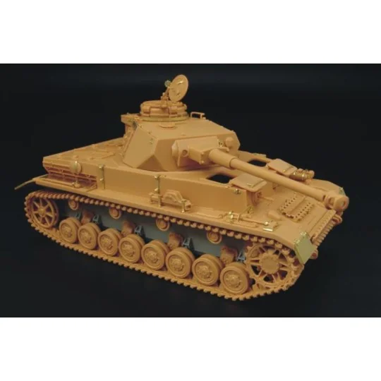 Pz IV ausf J, 1/48 - Hauler HLX48057