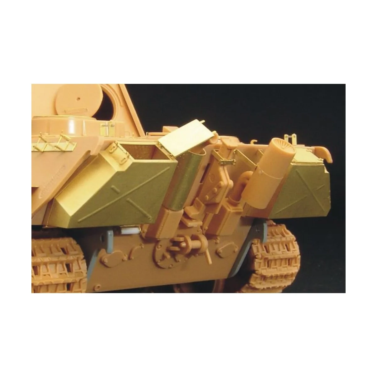 PANTHER-JAGDPANTHER ausf G KISTEN, 1/48 - Hauler HLX48069