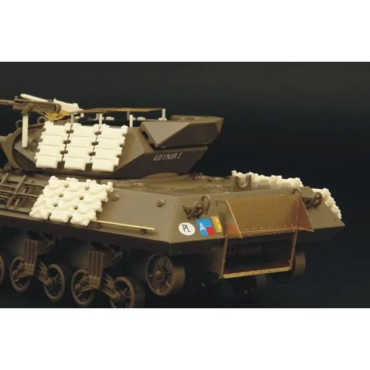 M10 TD Gdynia I conversion set, 1/48 - Hauler HLX48100