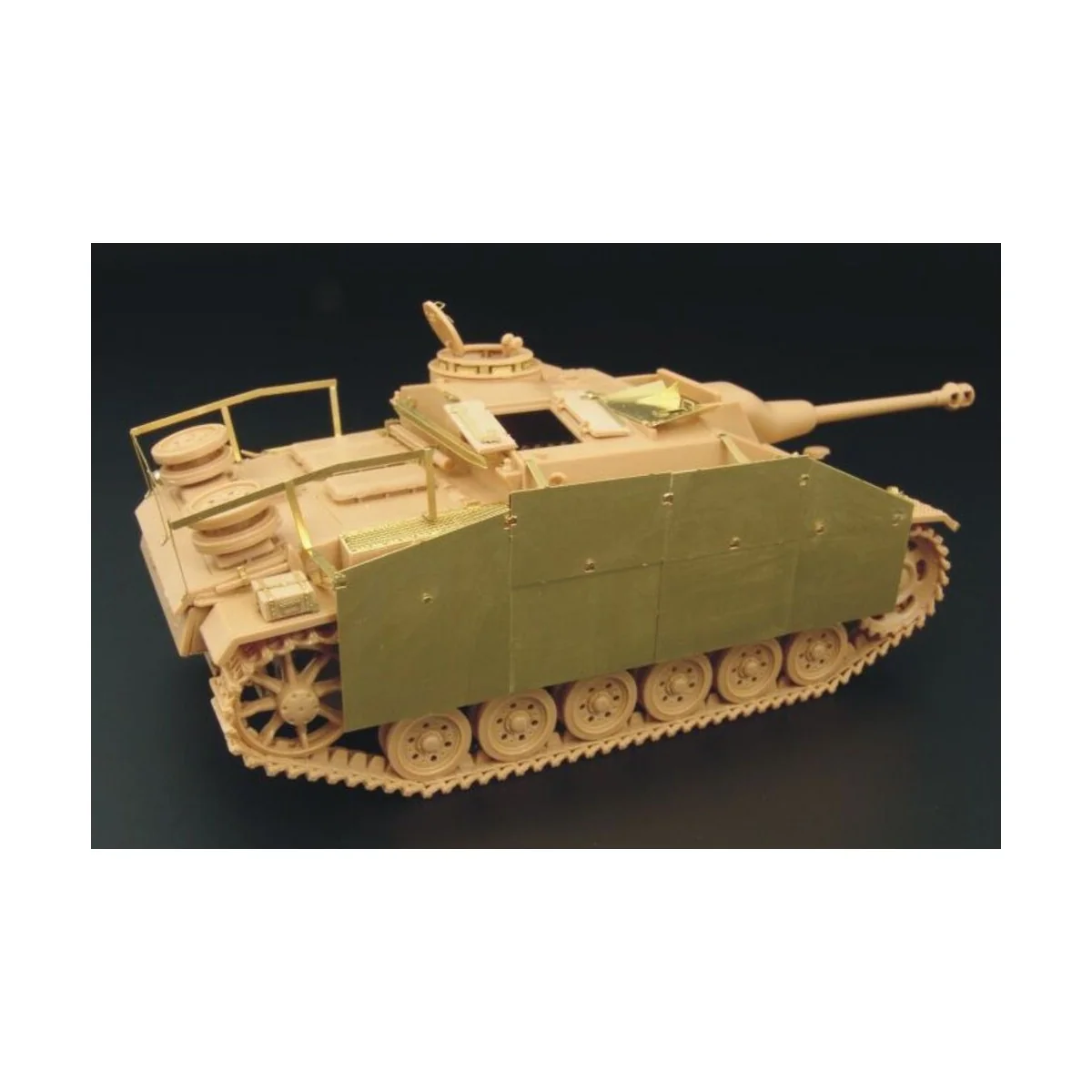 Stug III Ausf G SCHURZEN, 1/48 - Hauler HLX48104