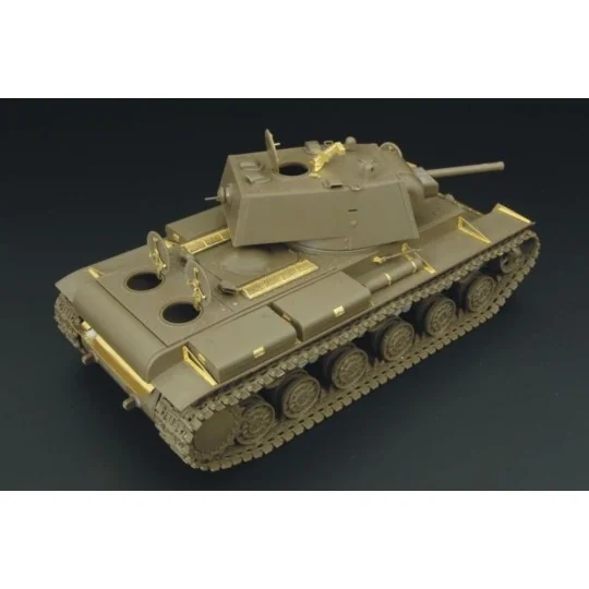 KV-1, 1/48 - Hauler HLX48133