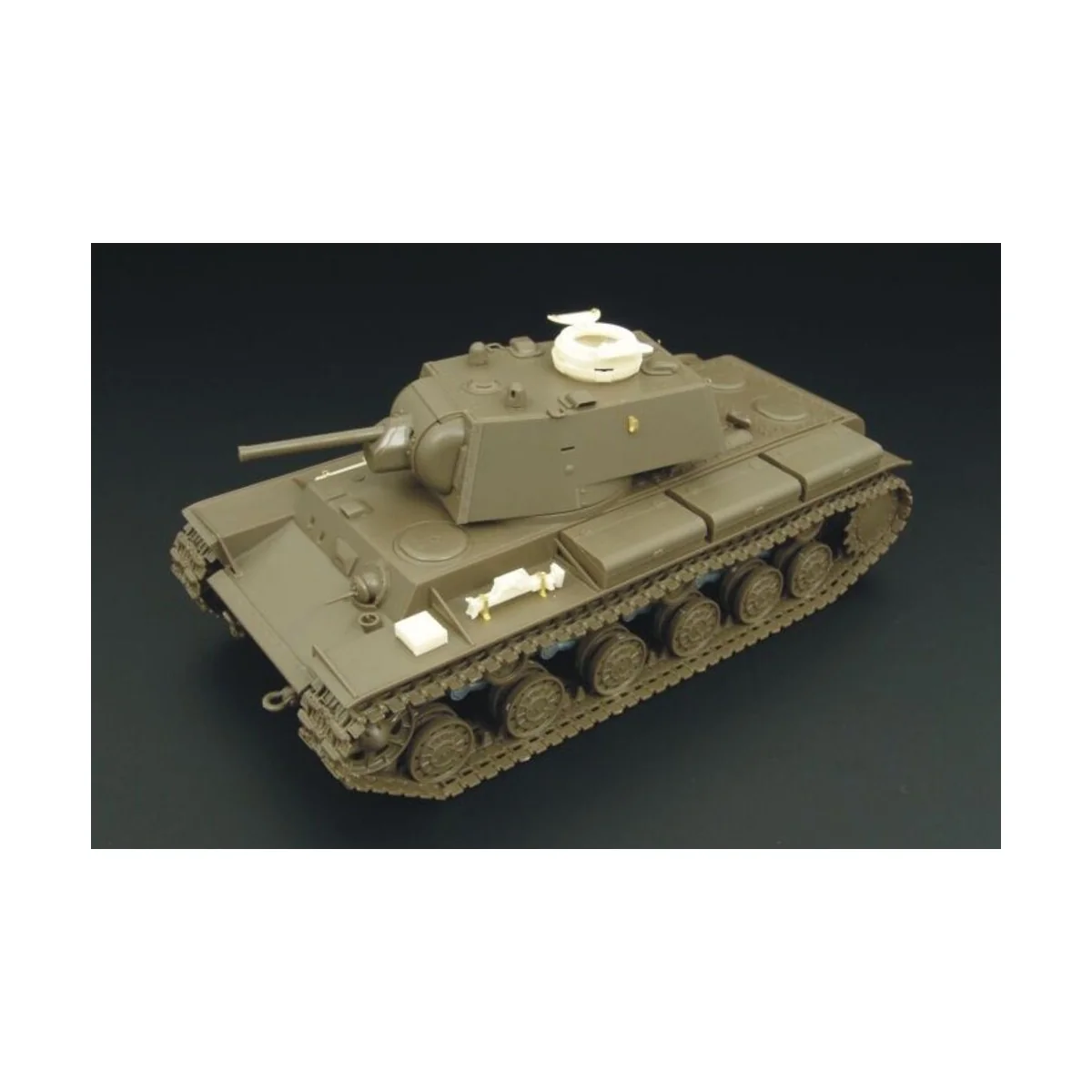 Pz Kpfw KV-I 753 ( r ), 1/48 - Hauler HLX48142