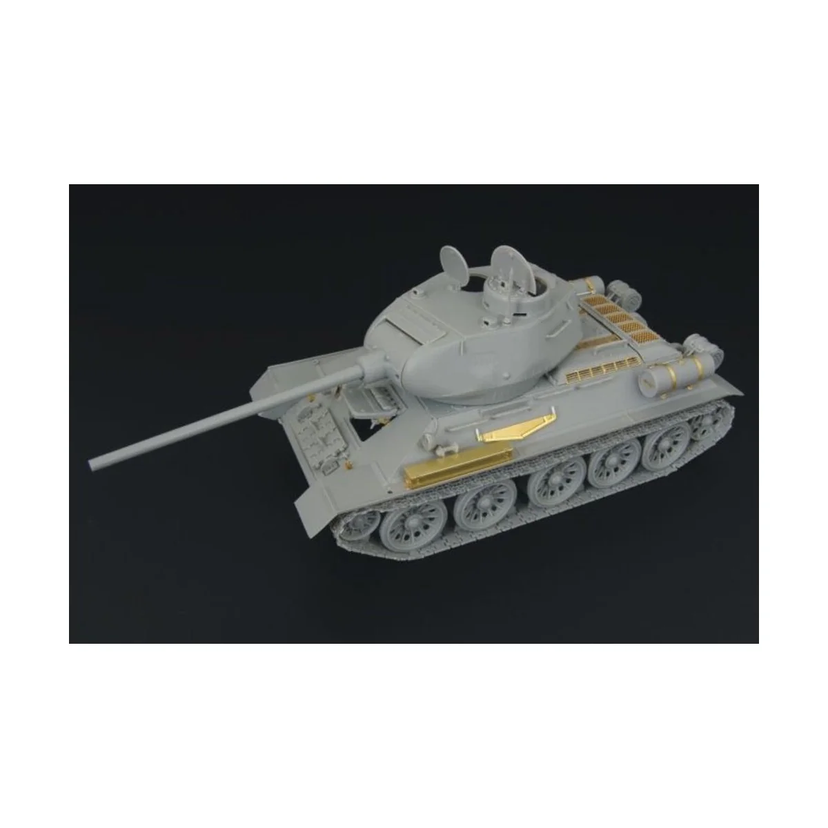 T-34-85 1944 Flattened Turret, 1/48 - Hauler HLX48151