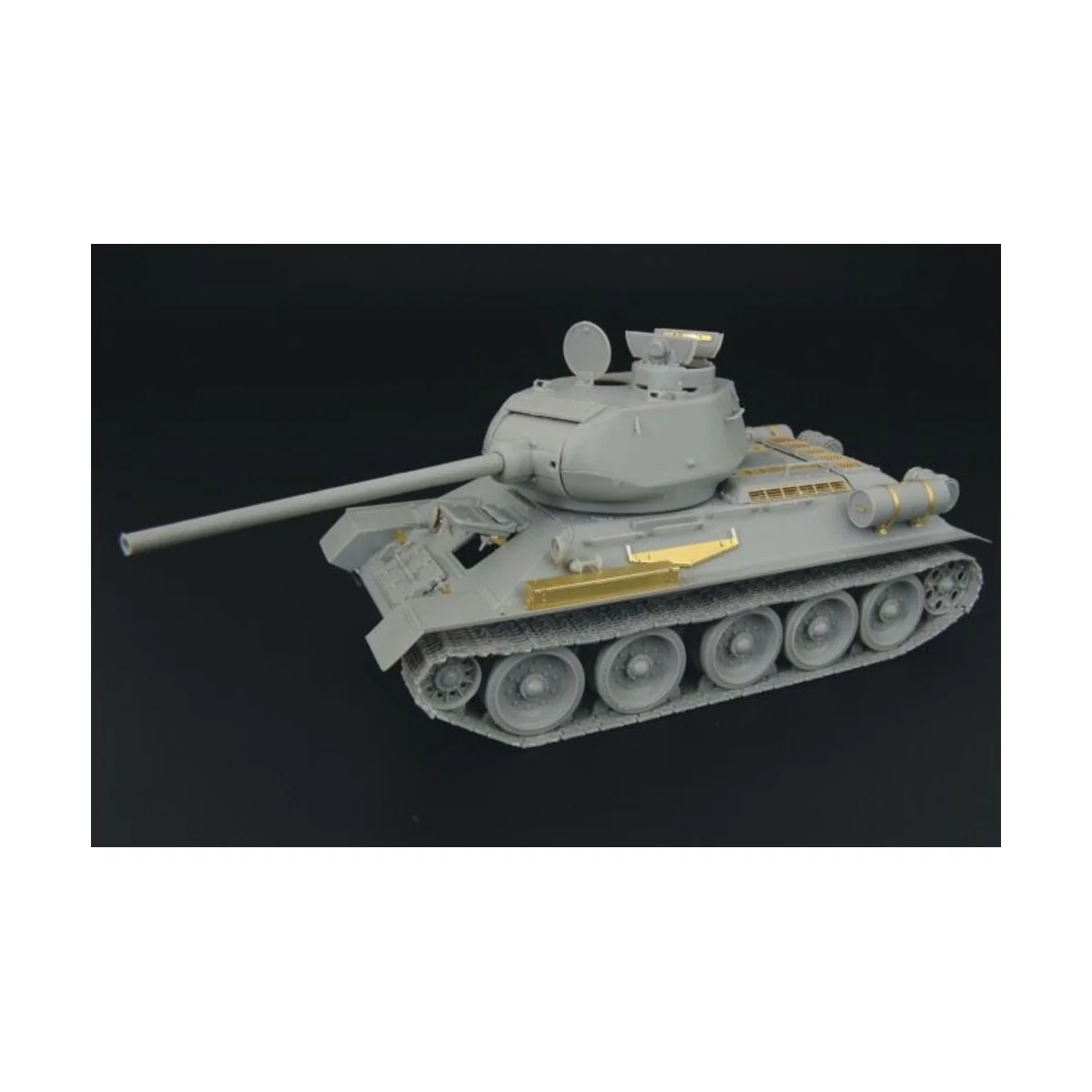T-34-85 1944 Angle-Jointed Turret, 1/48 - Hauler HLX48153