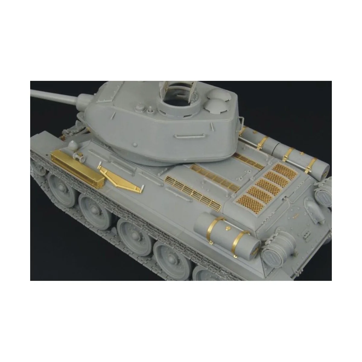 T-34-85 1944 Angle-Jointed Turret, 1/48 - Hauler HLX48153