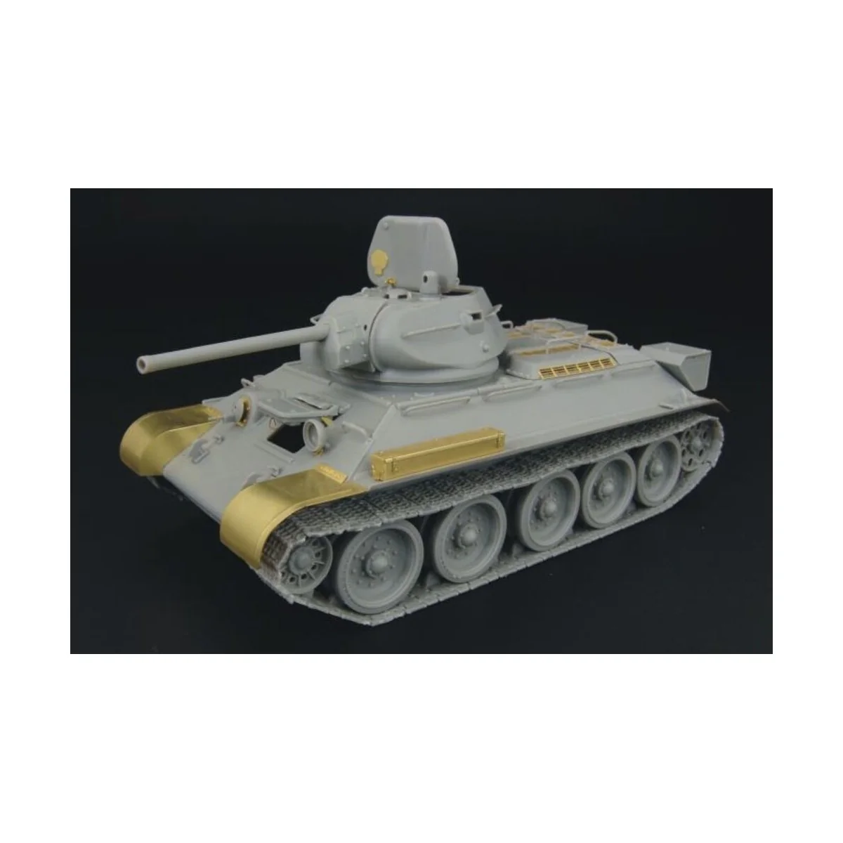 T-34-76 1942 Factory No 112, 1/48 - Hauler HLX48157