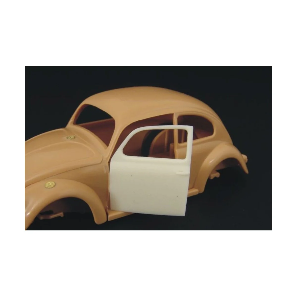 DOOR for Volkswagen type 82E, 1/48 - Hauler HLX48158