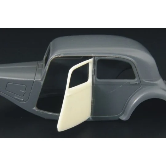 DOOR for Citroen CV 11, 1/48 - Hauler HLX48159