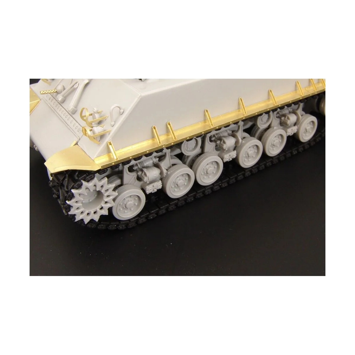 M4A3E8 FENDERS (Hobbyboss), 1/48 - Hauler HLX48164