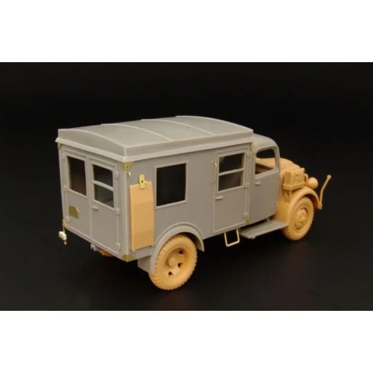 Kfz 31 STEYR 1500 Sanitätswagen, 1/48 - Hauler HLX48220