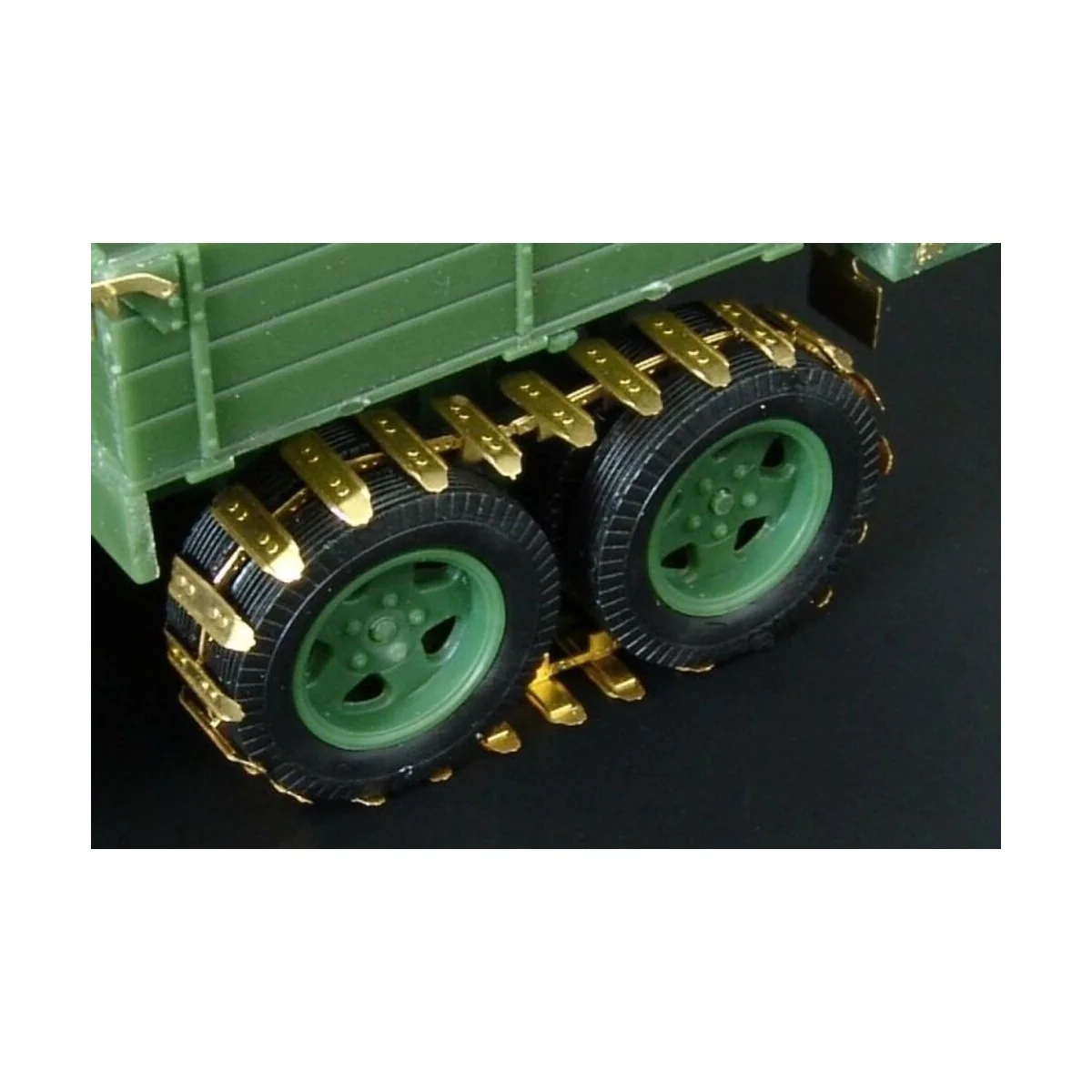 Gaz-AAA snow-mud TRACKS, 1/48 - Hauler HLX48269