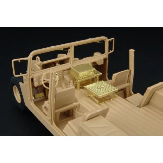 HMMWVE M1025 (hummer) INTERIOR, 1/48 - Hauler HLX48271