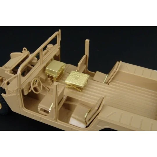 HMMWVE M1025 (hummer) INTERIOR, 1/48 - Hauler HLX48271