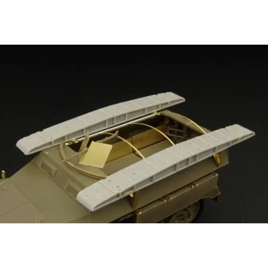 Sd Kfz 251-7 Sturmbrücke, 1/48 - Hauler HLX48287