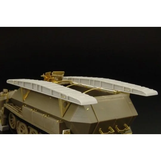 Sd Kfz 251-7 Sturmbrücke, 1/48 - Hauler HLX48287