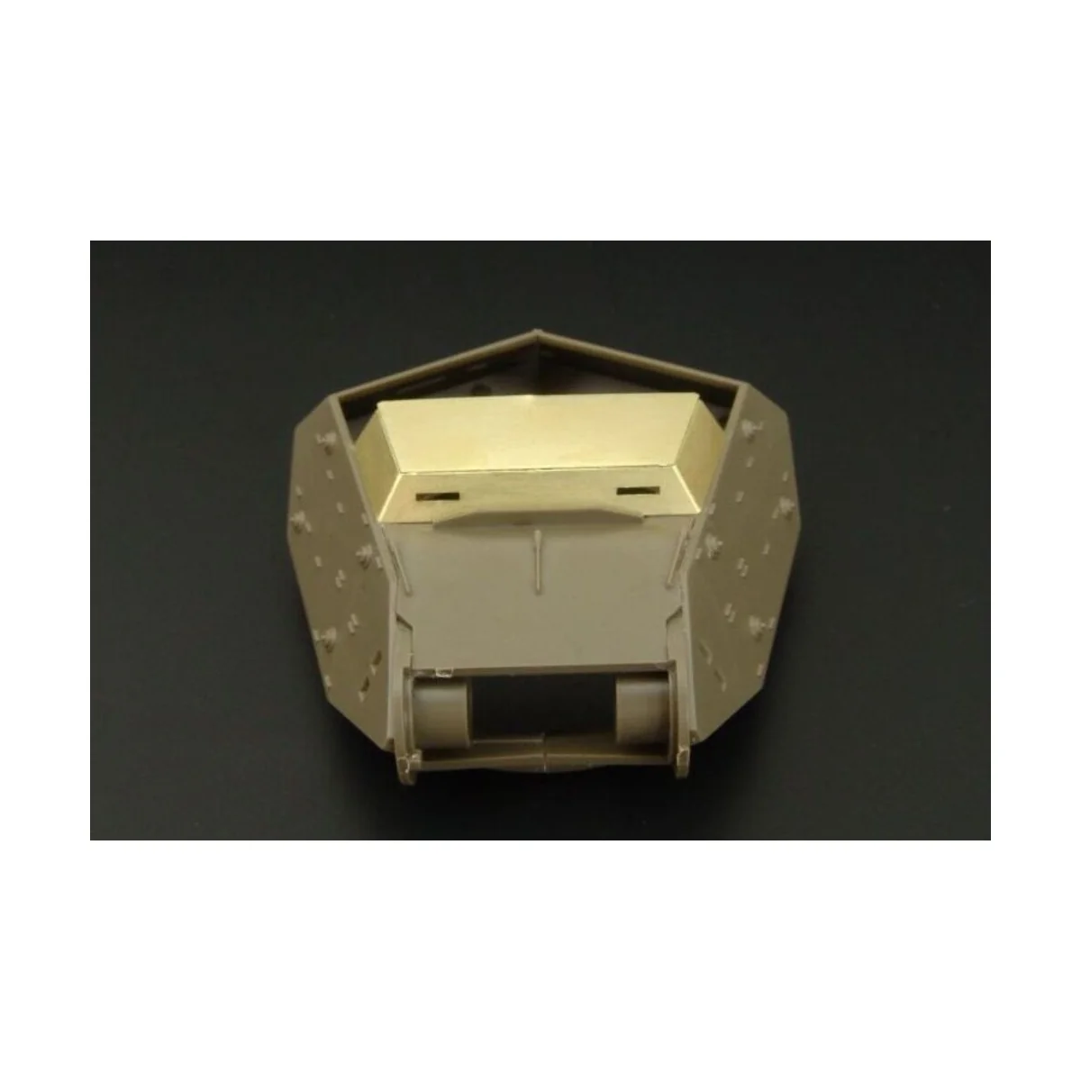 M-10 armored roof, 1/48 - Hauler HLX48292