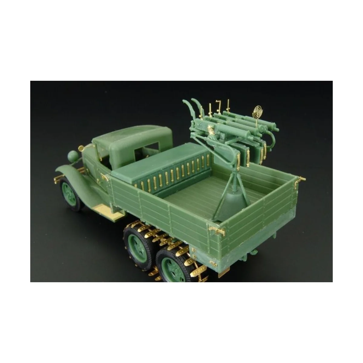 GAZ-AAA with Quadruple MAXIM AA gun, 1/48 - Hauler HLX48291