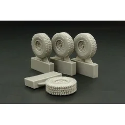 HMMWVE (Hummer) aggressive pattern wheels, 1/48 - Hauler HLX48301