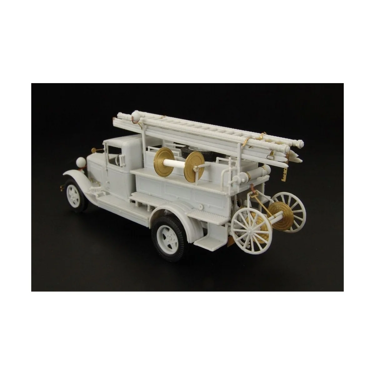 PMG-1 Fire engine (GAZ AA), 1/48 - Hauler HLX48318