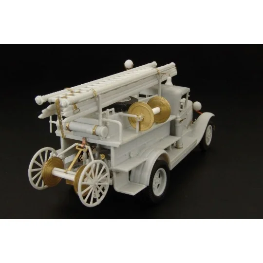 PMG-1 Fire engine (GAZ AA), 1/48 - Hauler HLX48318