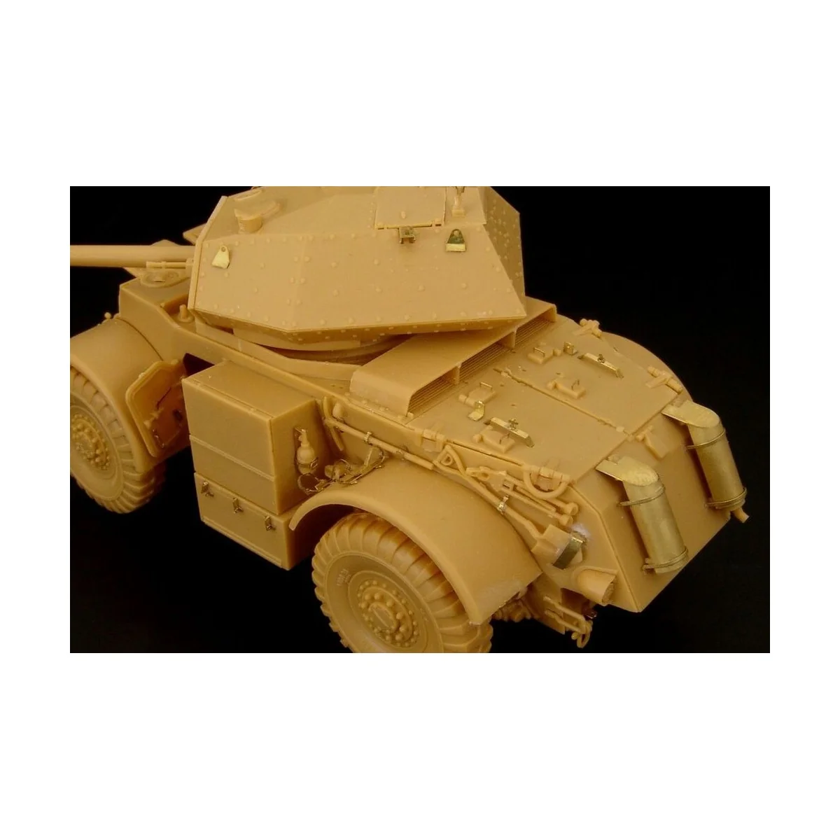 Staghound Mk III (BRONCO kit), 1/48 - Hauler HLX48319