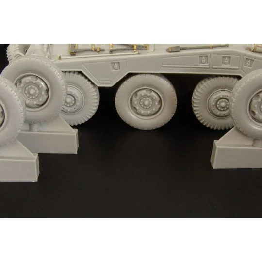 Sd Kfz 234 PUMA wheels, 1/48 - Hauler HLX48334
