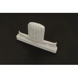 Opel Blitz Winter Radiator Cover, 1/48 - Hauler HLX48340 2
