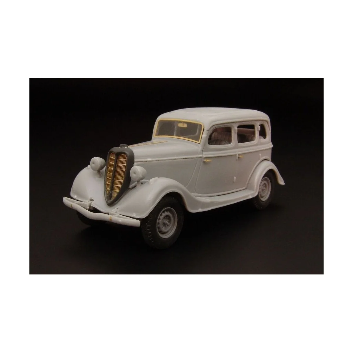 GAZ-M1 'Emka' Staff Car (ACE kit), 1/48 - Hauler HLX48342