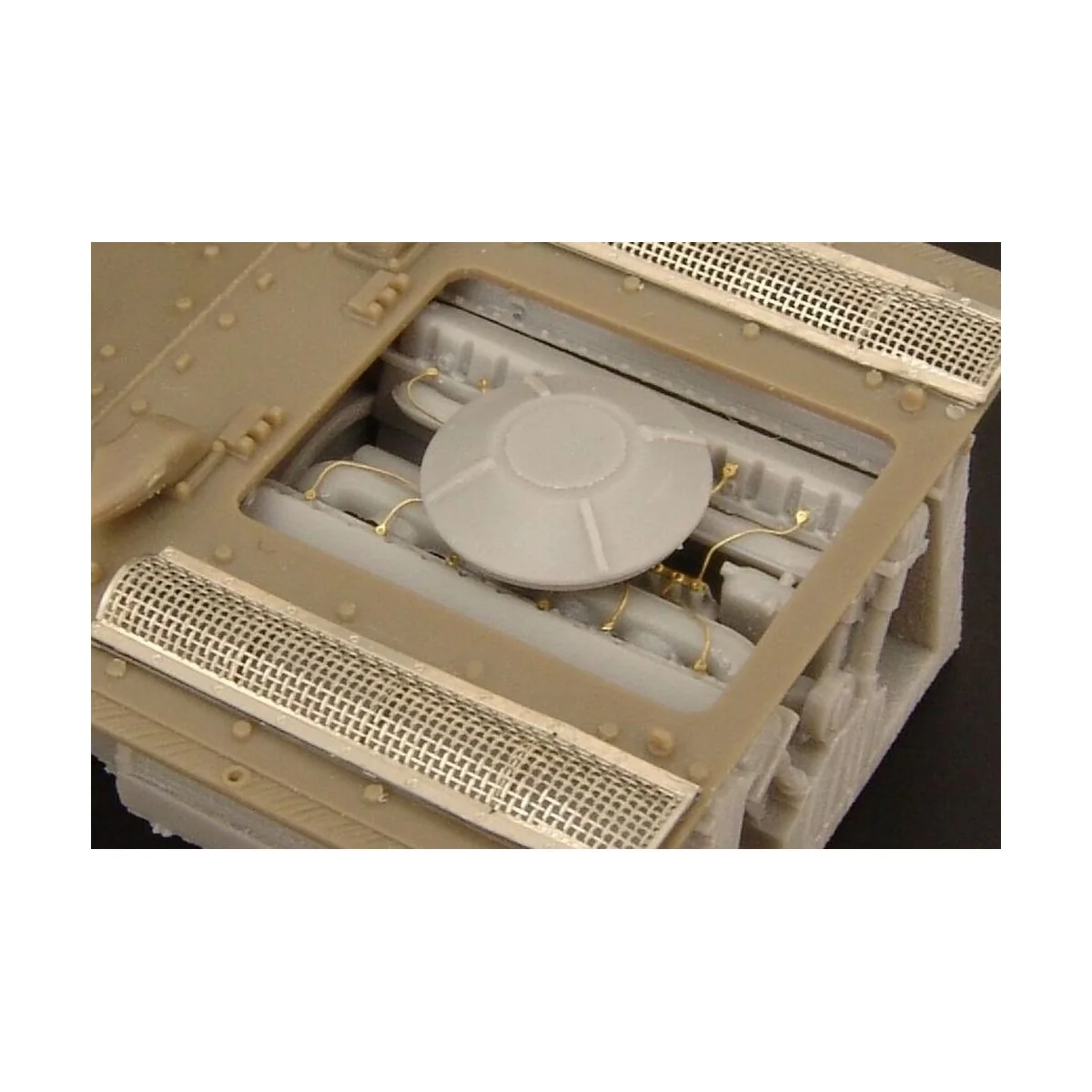 SU-152 engine (Bronco), 1/48 - Hauler HLX48351