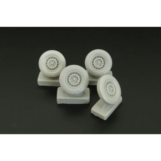 Wheels for GAZ family (ACE), 1/48 - Hauler HLX48356